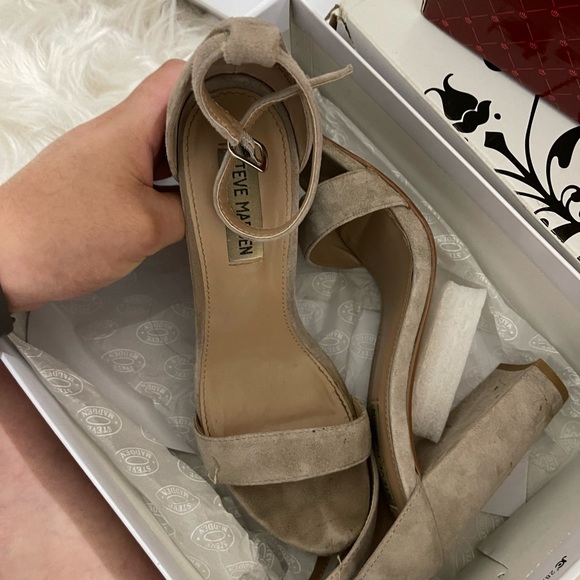 STEVE MADDEN Carrson Heels - Picture 4 of 5